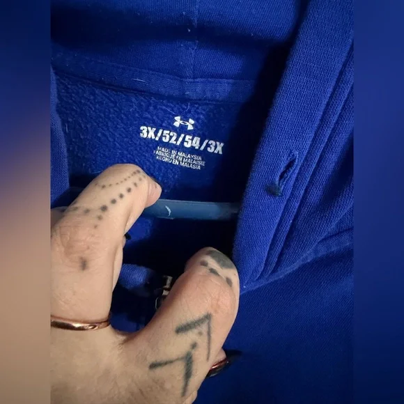 Blue Under Armour zip-up hoodie #fitness - Picture 3 of 4